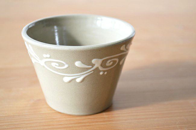 フリーカップ小白イッチン/育陶園 | ゆいまーる沖縄 ＜Online＞