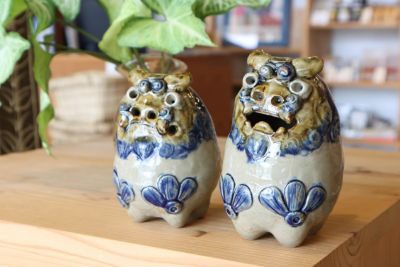 だるまシーサーペア ベージュ×青 / 置物 / 高江洲陶器所 | ゆいまーる