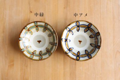 やちむん 五寸皿 つなぎ花紋 勝窯 | ゆいまーる沖縄 ＜Online＞