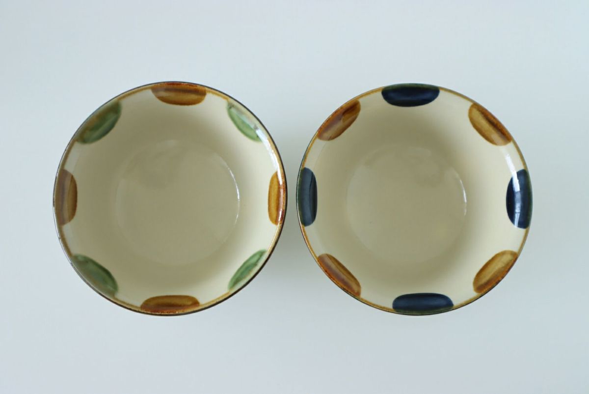 やちむん 6寸そばマカイ （ドット）/陶眞窯 | ゆいまーる沖縄 ＜Online＞