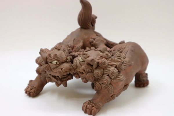◆手捻りシーサー　33cm　名波均 作 ❈魔除け、守り神、置物 000000001091-01-s.jpg?t=