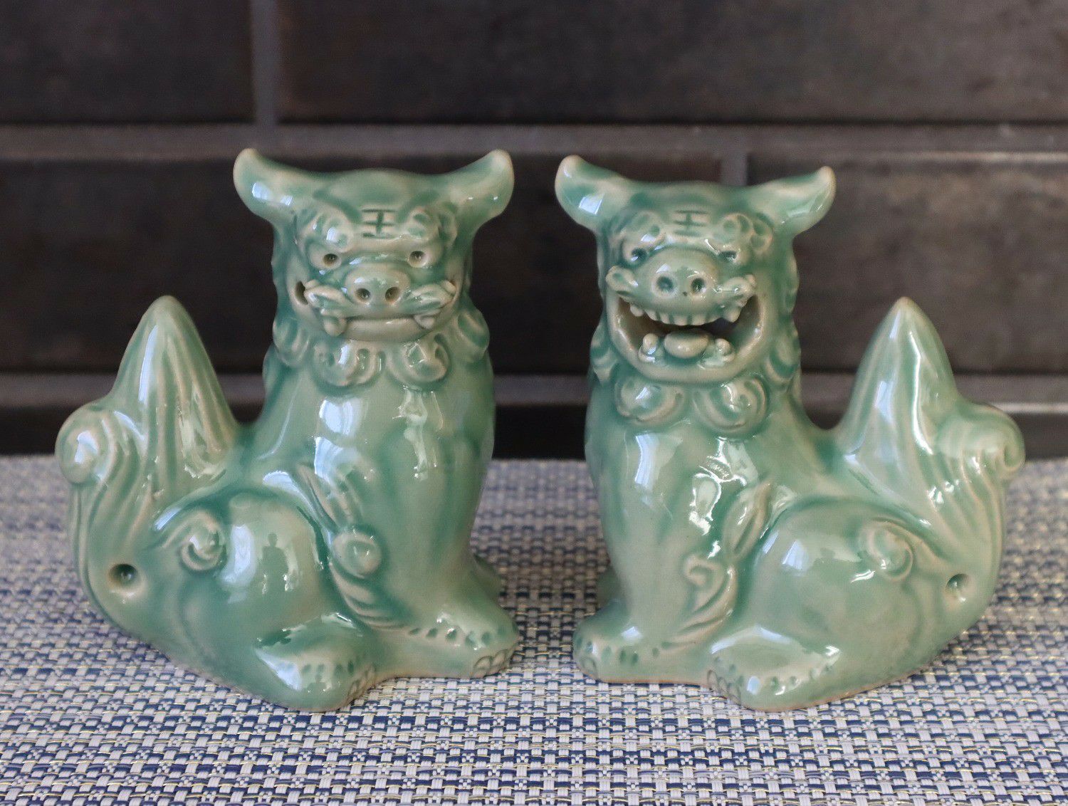 シーサーペア10cm 横向き 辰砂 / 置物 / 育陶園 | ゆいまーる沖縄